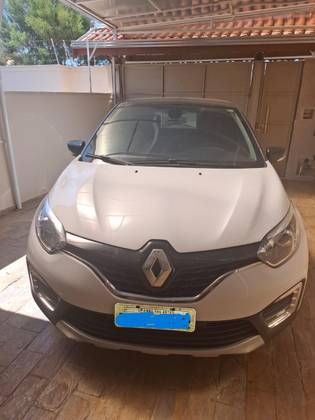 RENAULT CAPTUR 1.6 16V SCE FLEX INTENSE X-TRONIC RENAULT CAPTUR 1.6 16V SCE FLEX INTENSE X-TRONIC